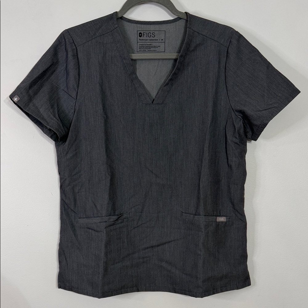 FIGS Women’s Scrub Top